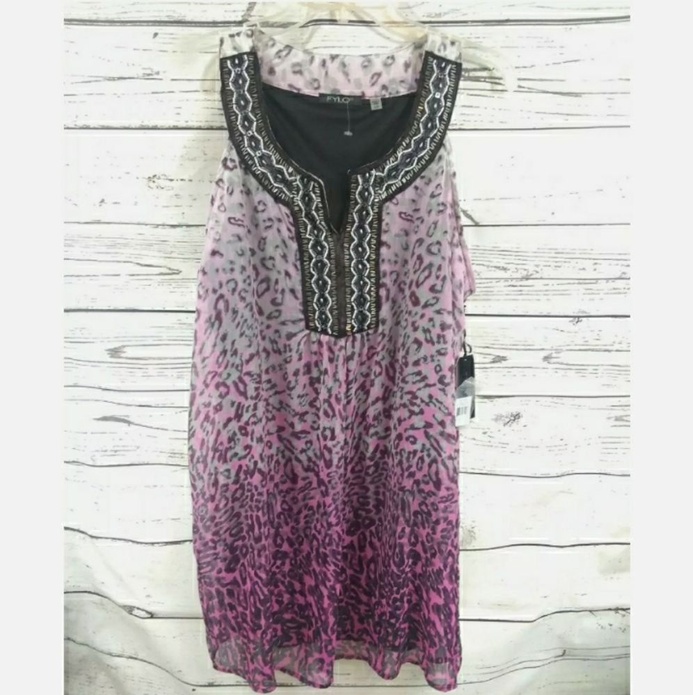 New FYLO Blouse Size Large
